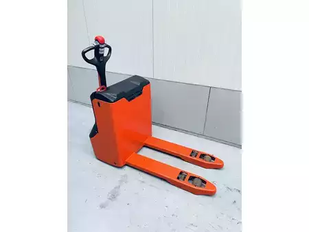 Nízkozdvižný vozík 2018  Linde T14 (12)