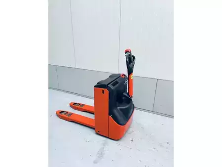 Nízkozdvižný vozík 2018  Linde T14 (2)