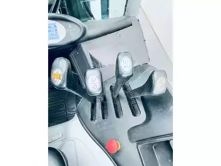 Elektromos 3 kerekű 2018  Still RX20-15 (15)