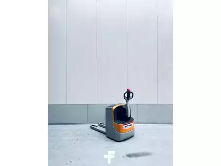 Lavtløftende truck 2015  Still EXU-18 (2)