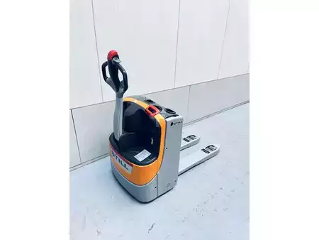 Lavtløftende truck 2015  Still EXU18 (6)