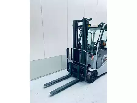 Elektrisk- 4 hjul 2016  Still RX20-16 P (11)