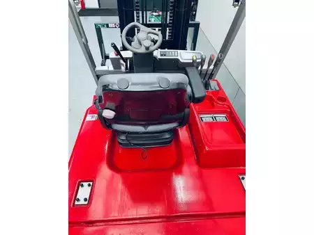 Elektro čtyřkolový VZV 2013  Cesab MAK500 (16)