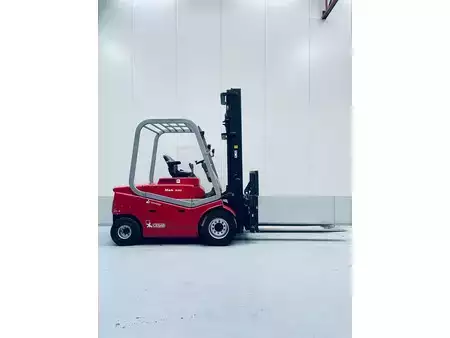 Elektro čtyřkolový VZV 2013  Cesab MAK500 (4)