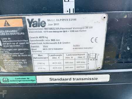 Carrelli elevatori GPL 2011  Yale GLP 30 VX (6)