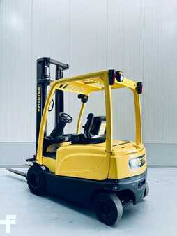 Carrelli elettrici 4 ruote 2013 Hyster J2.5XN (2)