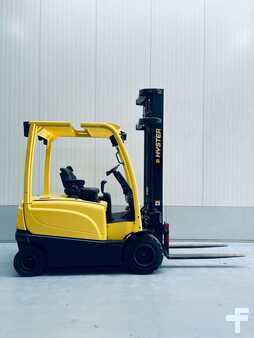 Carrelli elettrici 4 ruote 2013 Hyster J2.5XN (4)