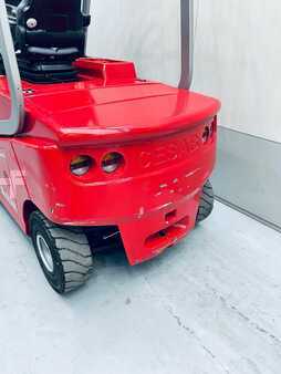 Carrelli elettrici 4 ruote 2013  Cesab MAK 500 (7)