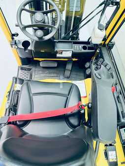 Carrelli elettrici 4 ruote 2016  Hyster J2.0XN (9)