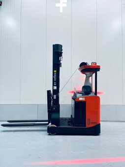 Carrelli retrattili 2013 BT RRE 160 (3)