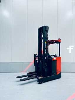 Tolóoszlopos targonca 2013  BT RRE 160 (8)