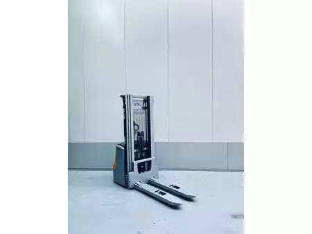 Magasemelésű béka 2017  Still EXV14C (3)