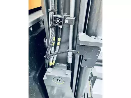 Retráctil 2015  Atlet 200DTFVXE895UMS (8)