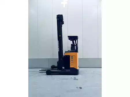 Retráctil 2015  Atlet 200DTFVXE895UMS (1)