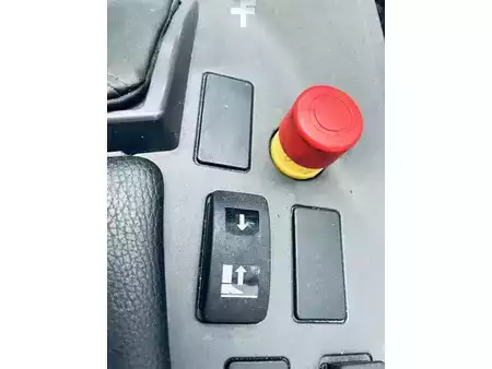 Retráctil 2015  Atlet 200DTFVXE895UMS (14)