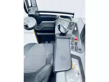 Retráctil 2015  Atlet 200DTFVXE895UMS (8)