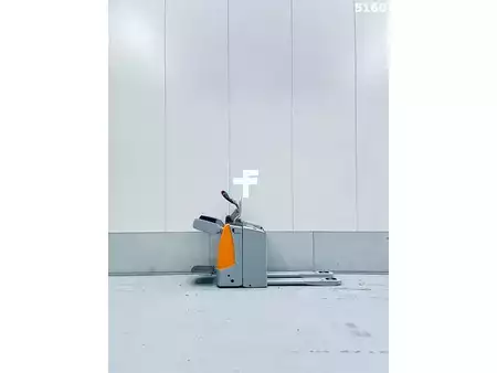 Lavtløftende truck 2012  Still EXU-SF 20 (5)