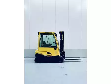 Elektryczne 4-kołowe 2018  Hyster J2.0XN LWB (4)