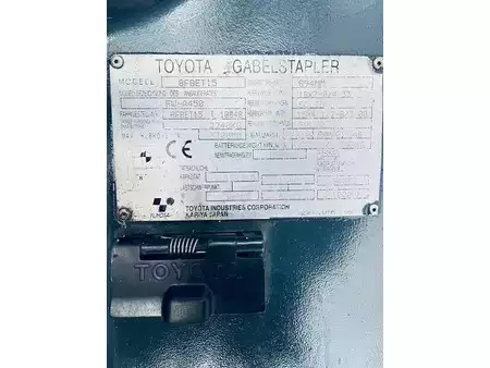 El truck - 3 hjulet 2010  Toyota 8FBET15 (13)