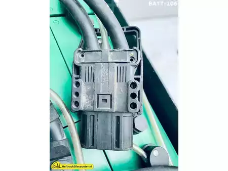 Elektromos 4 kerekű 2018  [div] 6 HPZS 930 (15)