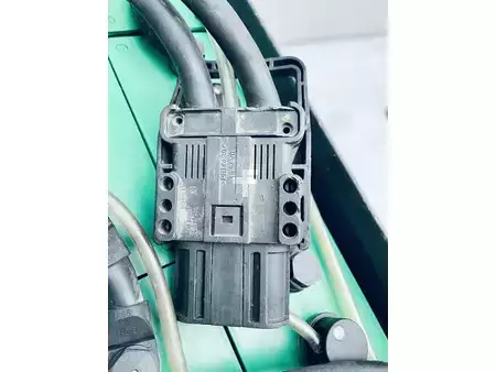 Elektromos 4 kerekű 2018  [div] 6 HPZS 930 (6)