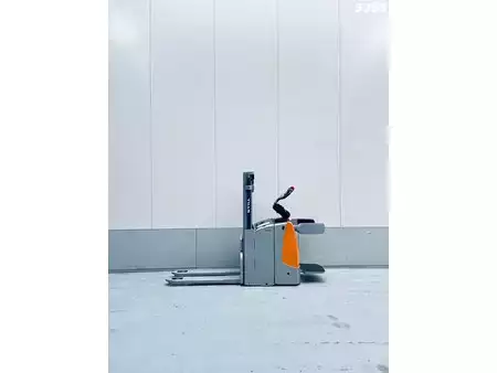 Hochhubwagen 2018  Still EXD-SF 20 (2)