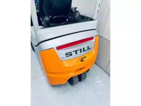 Elektryczne 3-kołowe 2017  Still RX20-20 (11)