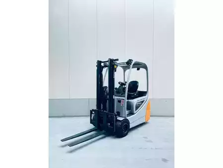 Elektryczne 3-kołowe 2017  Still RX20-20 (6)