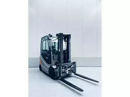 Elektrisk- 4 hjul 2018  Still RX60-30 (5)