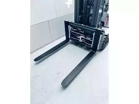 Elektrisk- 4 hjul 2018  Still RX60-30 (7)