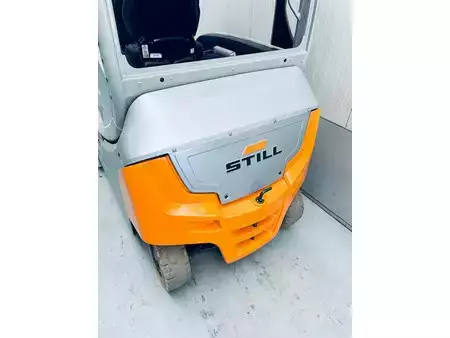 Elektryczne 4-kołowe 2020  Still RX60-30 E3 (10)