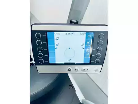 Elektryczne 4-kołowe 2020  Still RX60-30 E3 (12)