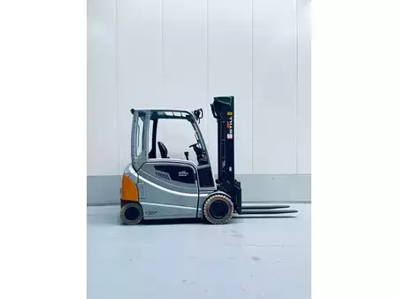 Elektryczne 4-kołowe 2020  Still RX60-30 E3 (2)