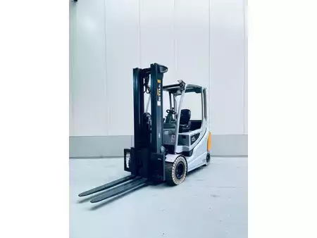 Elektryczne 4-kołowe 2020  Still RX60-30 E3 (6)