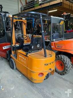 Carrelli elettrici 3 ruote - Still R50-15 (1)