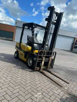 Carrelli elevatori diesel 2013  Yale GDP35VX (1)