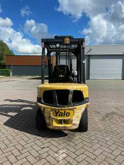 Carrelli elevatori diesel 2013  Yale GDP35VX (2)