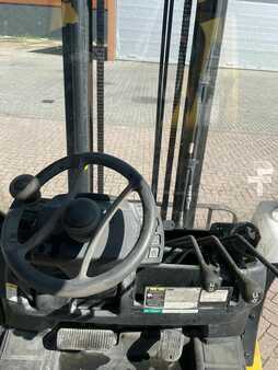Carrelli elevatori diesel 2013  Yale GDP35VX (3)
