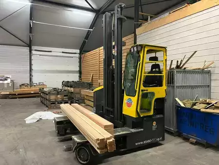 Sideloader 2018  Combilift C4000ET (1)