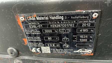 4-wiel elektrische heftrucks 2012  Linde E30L (2)