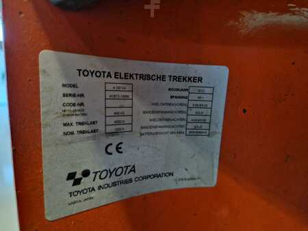 Tahač 2012  Toyota 4CBTK4 (6)