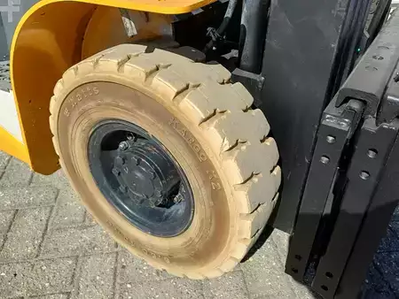 Gas truck 2004  TCM FG 15 (5)