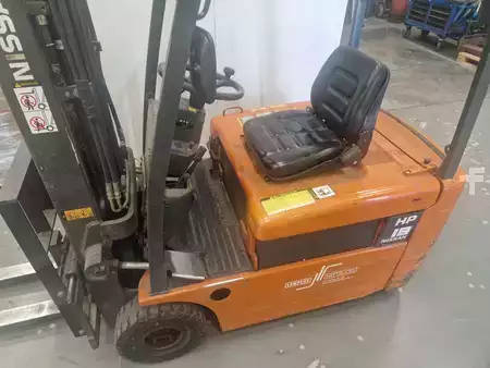 Electric - 4 wheels 2000  Nissan GN 01 L 18HQ (9)