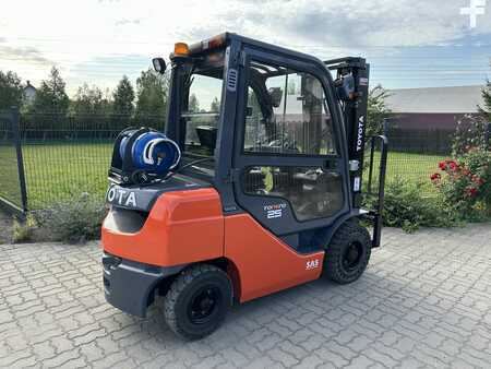 LPG VZV 2019  Toyota 02-8FGF25 (1)