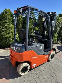 Elektro čtyřkolový VZV 2016  Toyota 8FBMK16T (6)