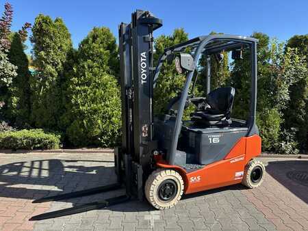 Elektro čtyřkolový VZV 2016  Toyota 8FBMK16T (2)