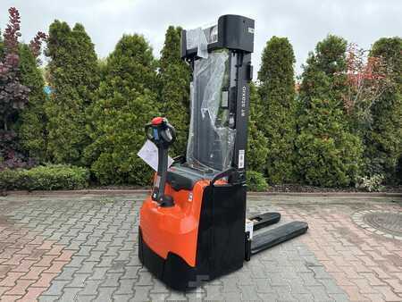 Ruční vysokozdvižný vozík 2024  Toyota SWE160 (1)