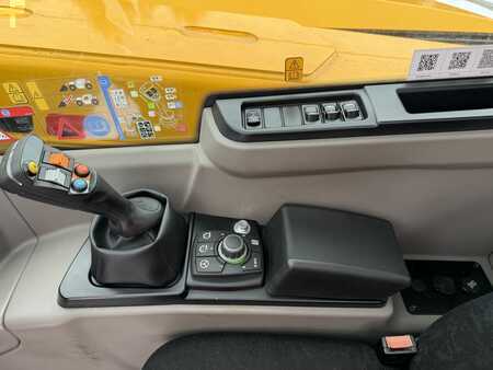 Telescopic forklift rigid 2025  Dieci AGRI PLUS 42.7 VS EVO2 (17)