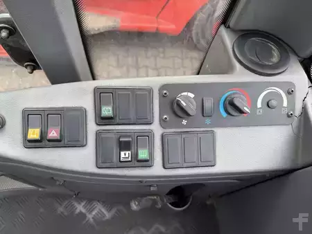 Wózki widłowe diesel  Jungheinrich DFG 690 (8)