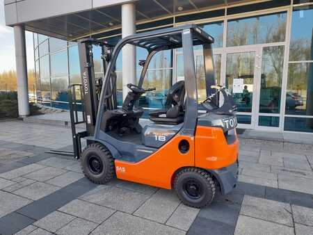 Propane Forklifts 2023  Toyota 02-8FGF18 (2) 
